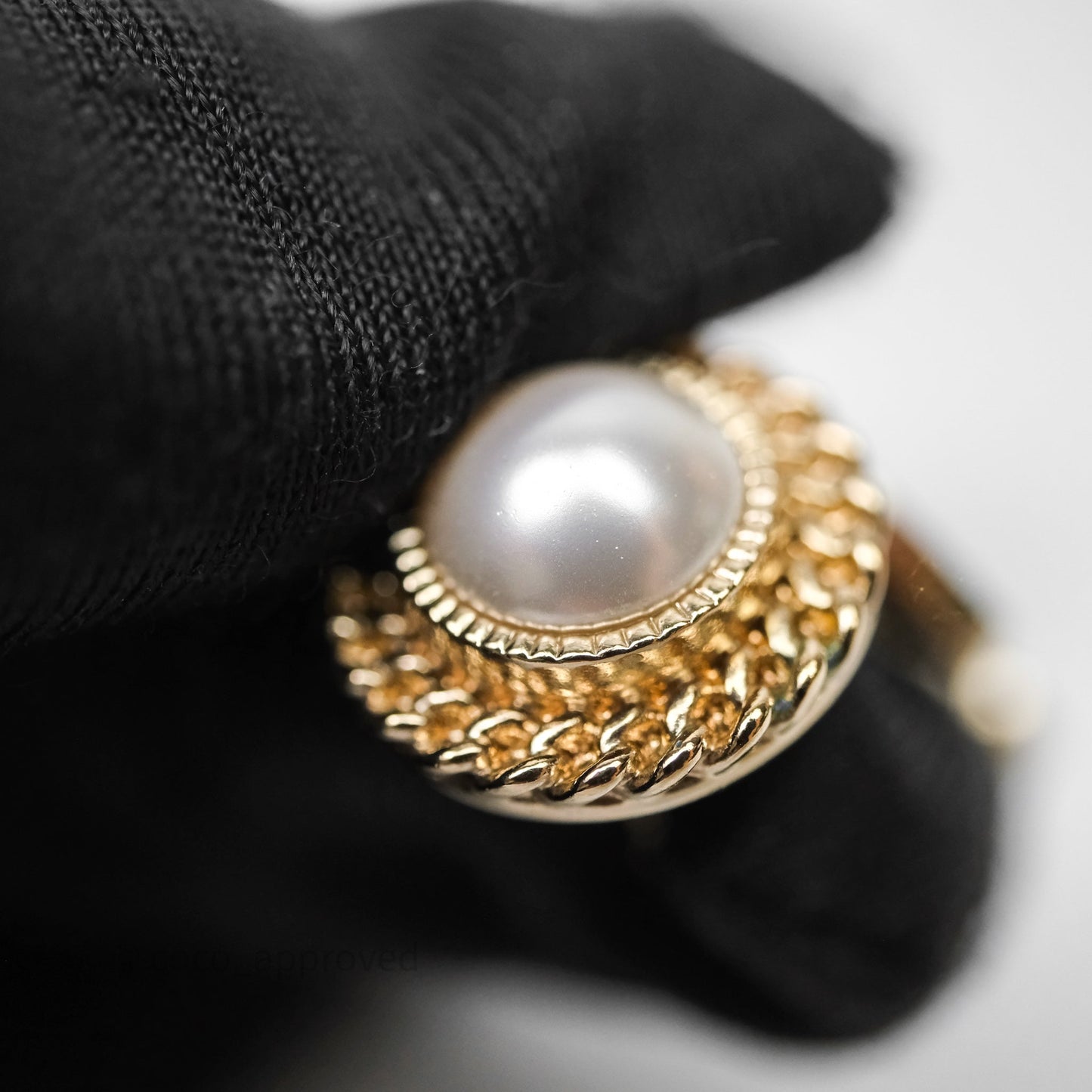 Chanel CC Coco Round Pearl Drop Earrings Gold Tone 22P