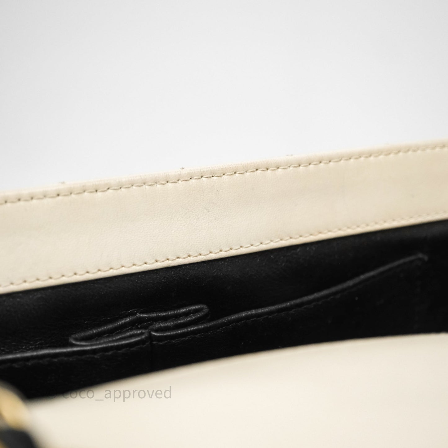 Chanel Quilted Medium CC Filigree Flap White/ Black Caviar