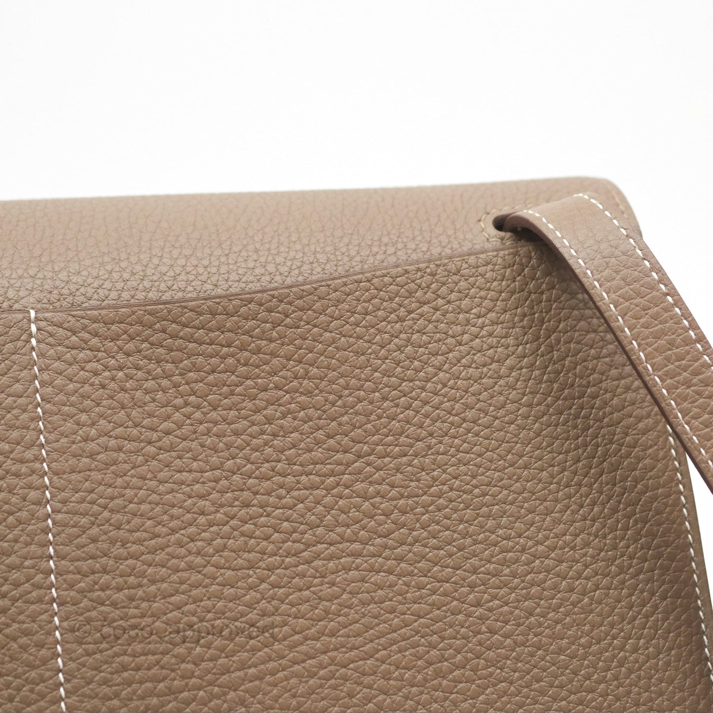 Hermès Halzan 31 Etoupe Clemence Gold Hardware