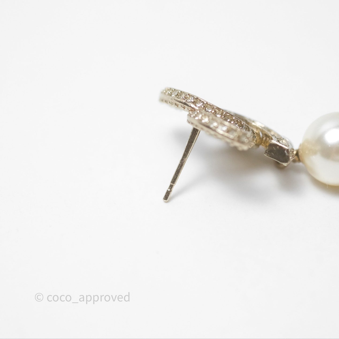 Chanel CC Crystals Pearl Drop Earrings Gold Tone 19V