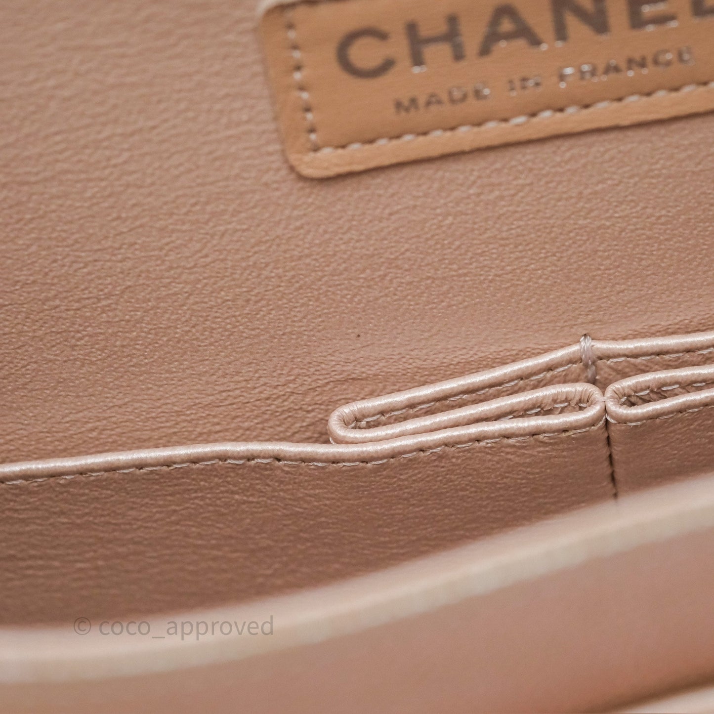 Chanel Classic Medium Double Flap Chevron Iridescent Rose Gold Pink Caviar 17B