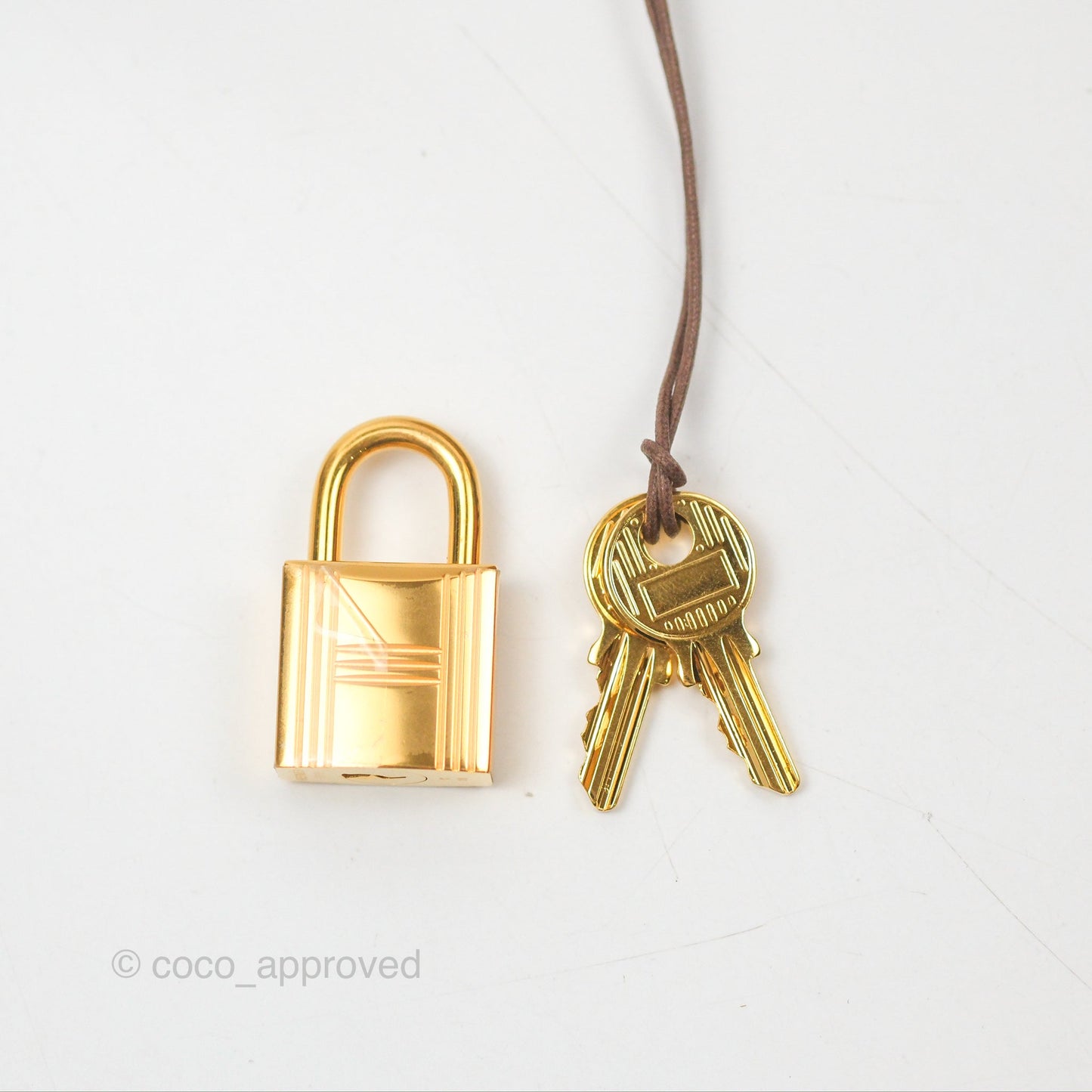 Hermès Picotin Lock 22 Sesame 2S TM Taurillon Maurice Gold Hardware