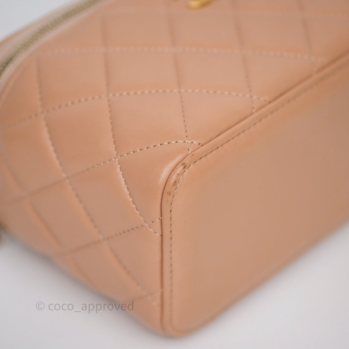 Chanel Vanity Rectangular Top Handle Beige Lambskin Aged Gold Hardware