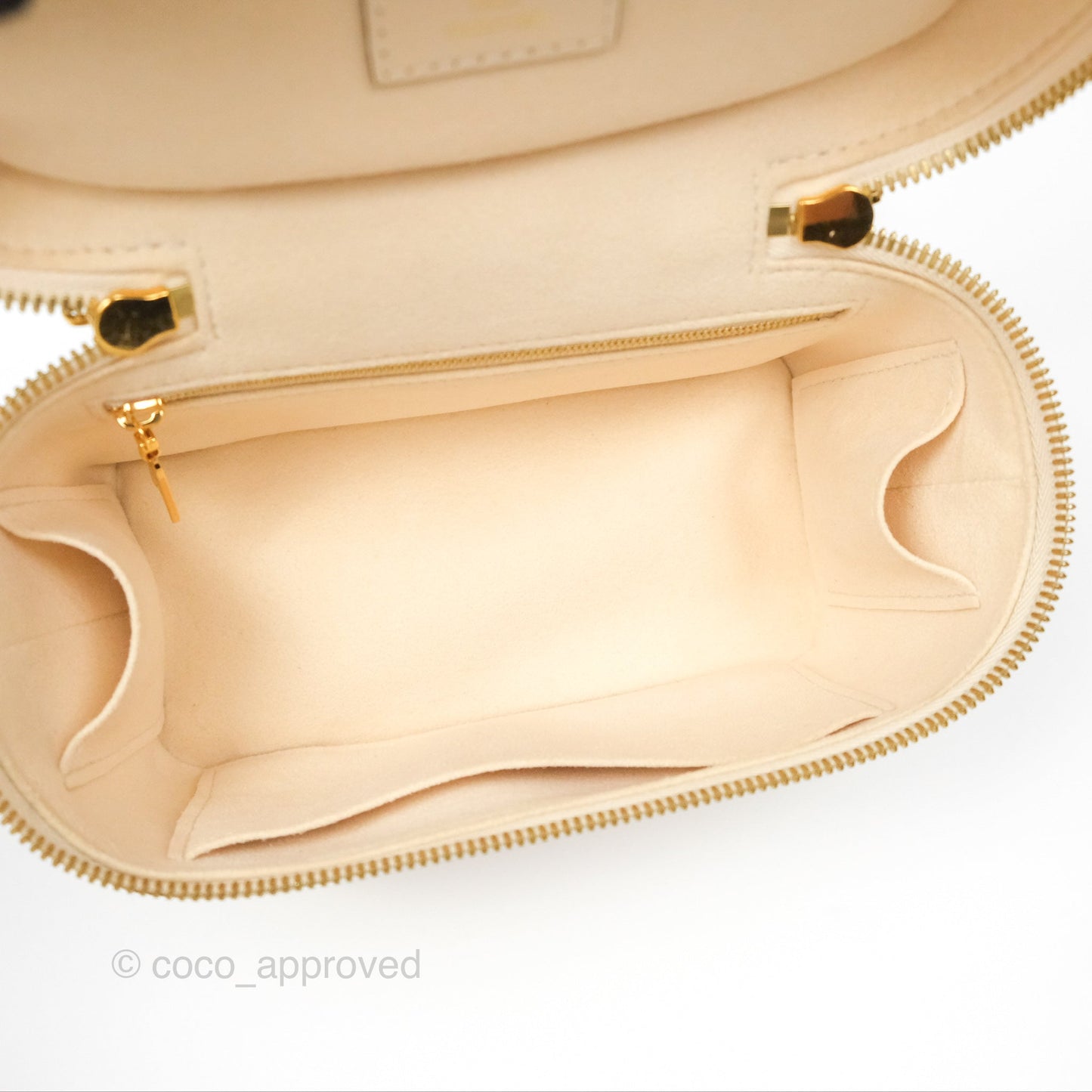 Louis Vuitton Vanity PM Empreinte Monogram Giant Creme/Bois de Rose