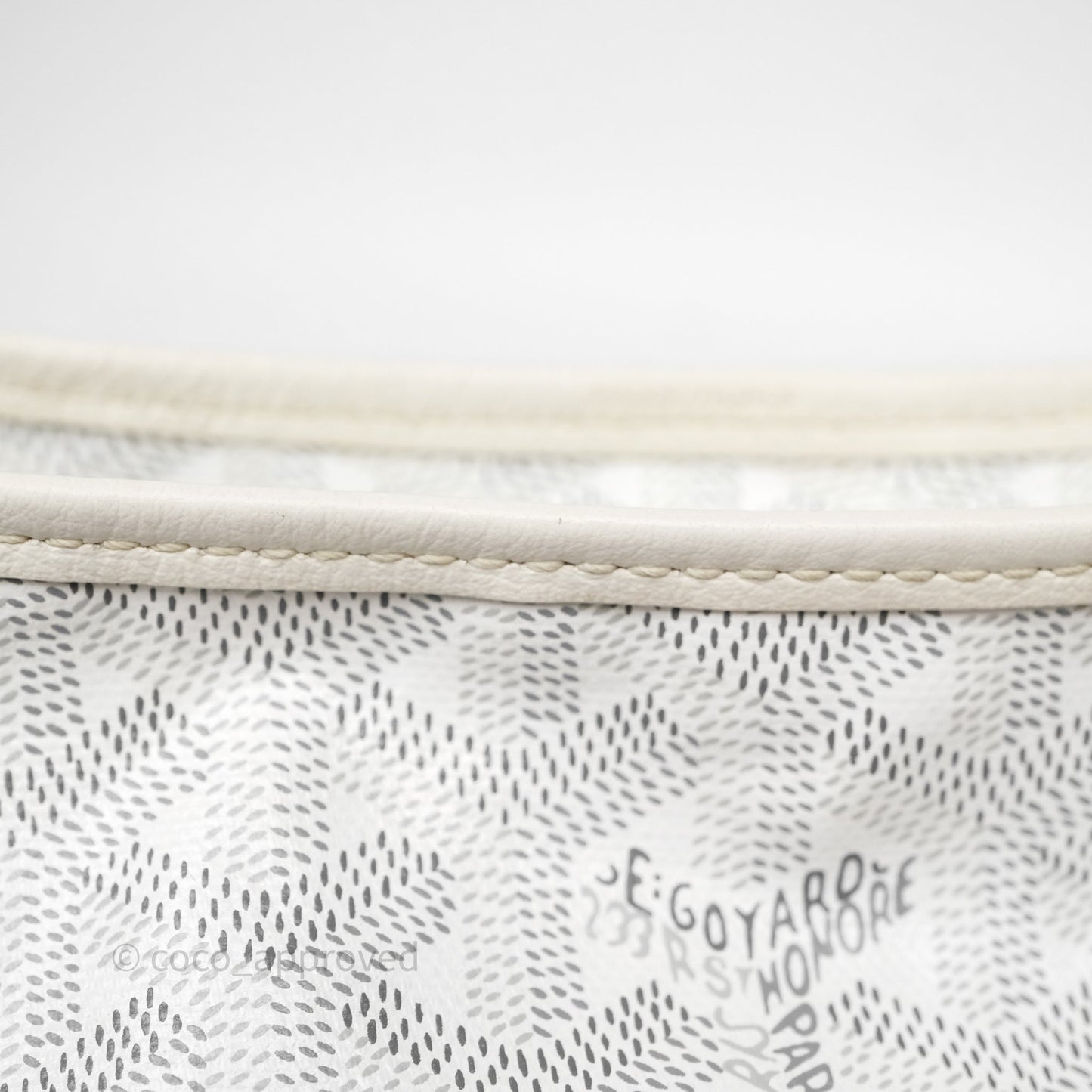 Goyard Bohème Hobo Bag PM White Goyardine Canvas