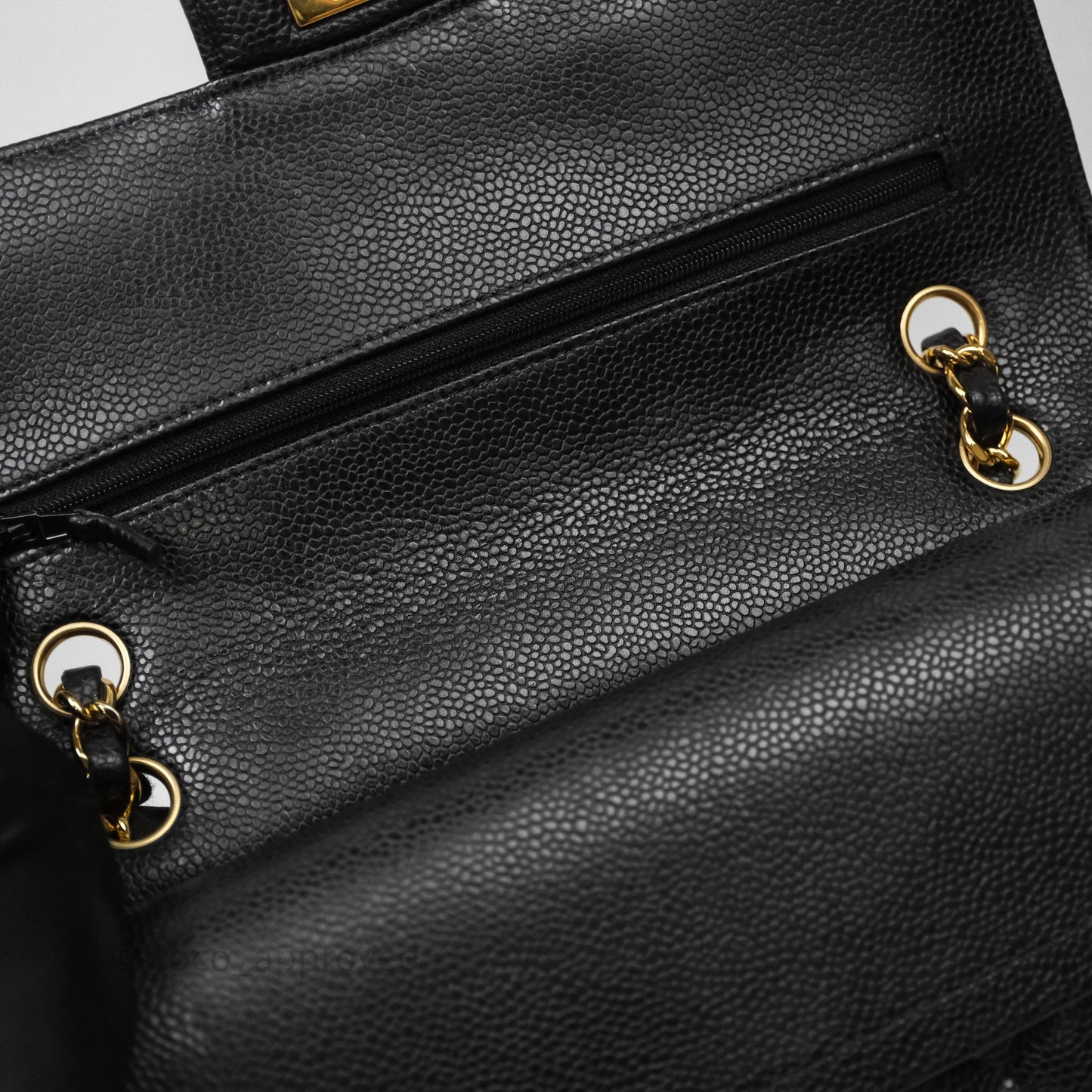 Chanel Classic M/L Medium Flap Quilted Black Caviar Gold Hardware