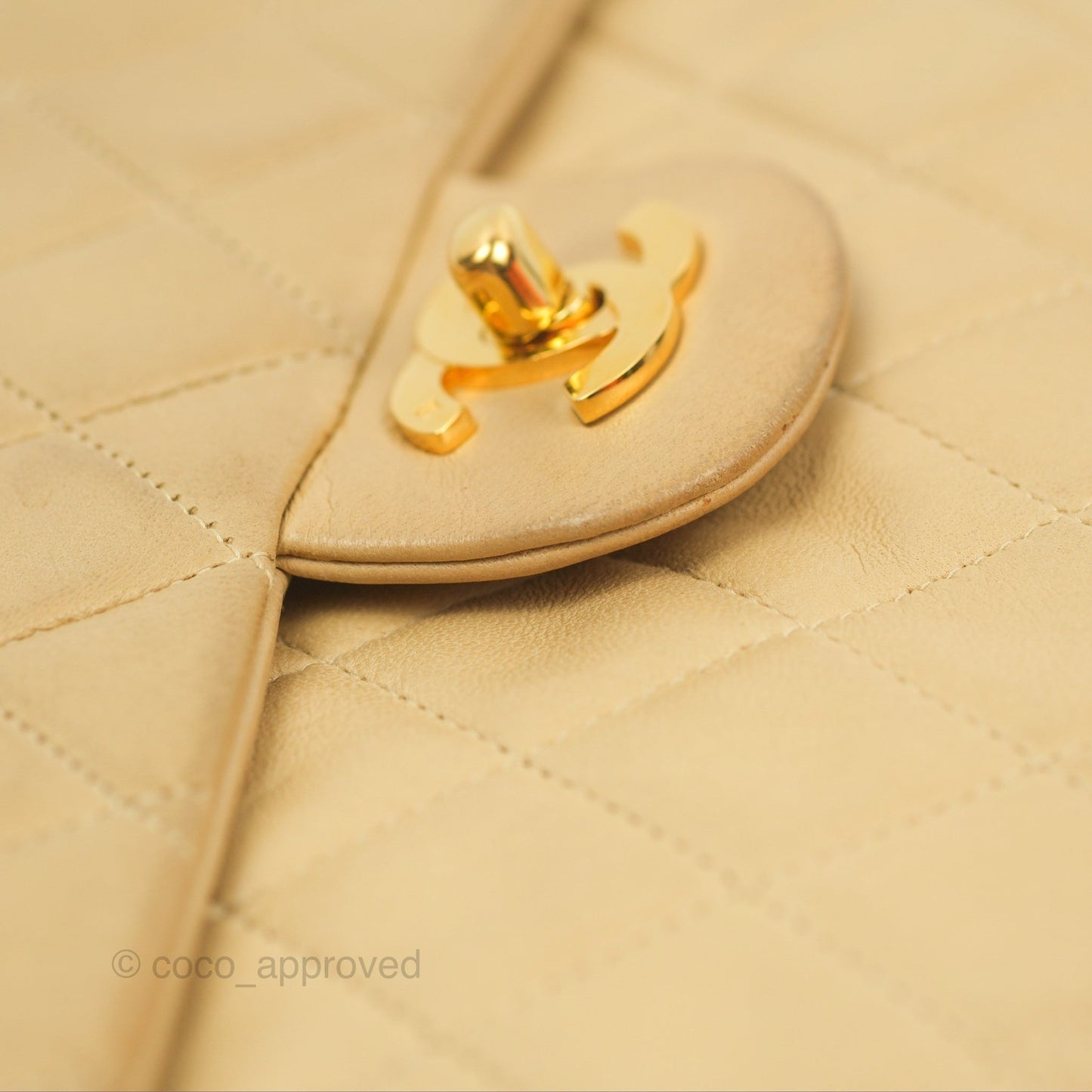 Chanel Vintage Medium Classic Flap Beige Lambskin 24K Gold Hardware