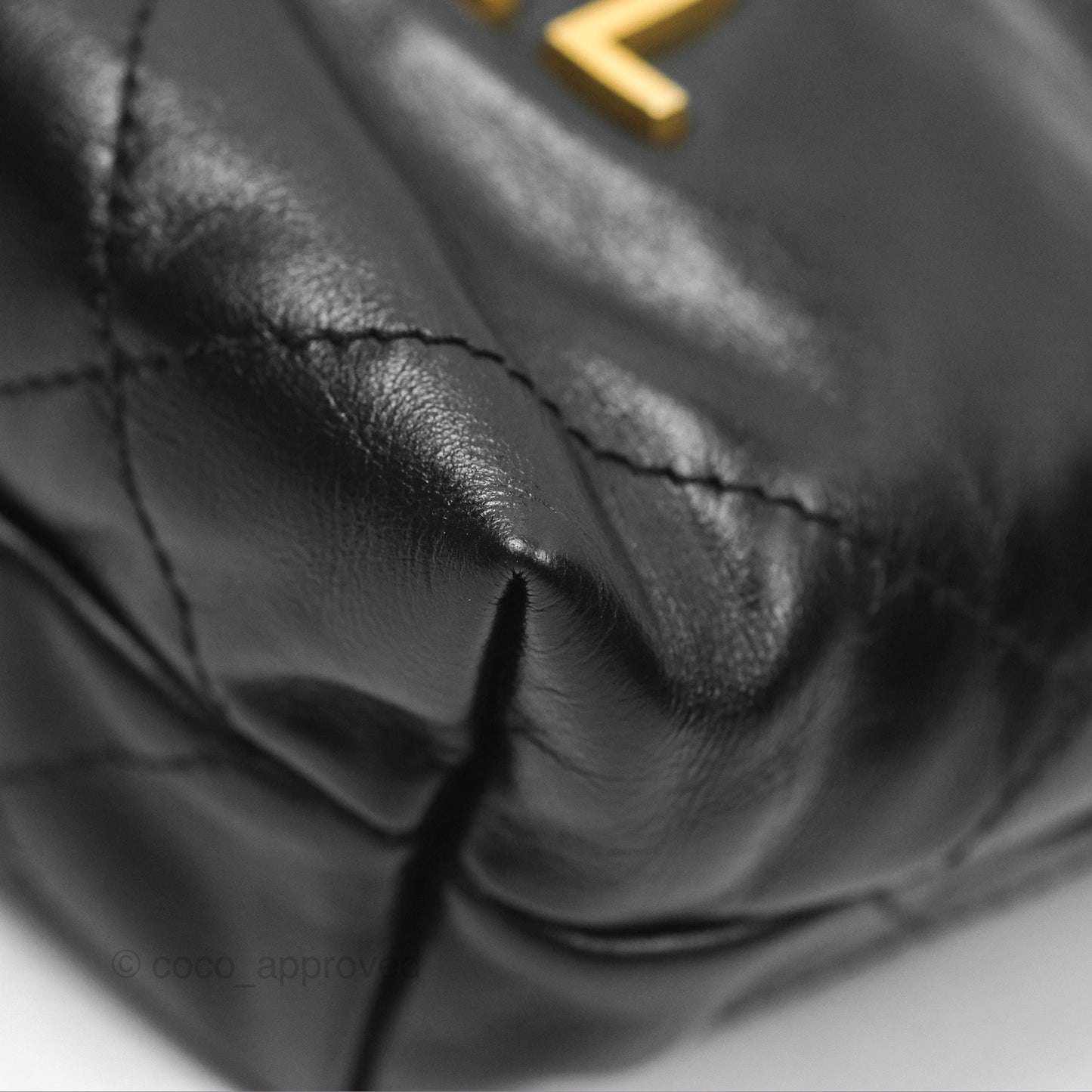 Chanel 22 Mini Bag Black Shiny Crumpled Calfskin