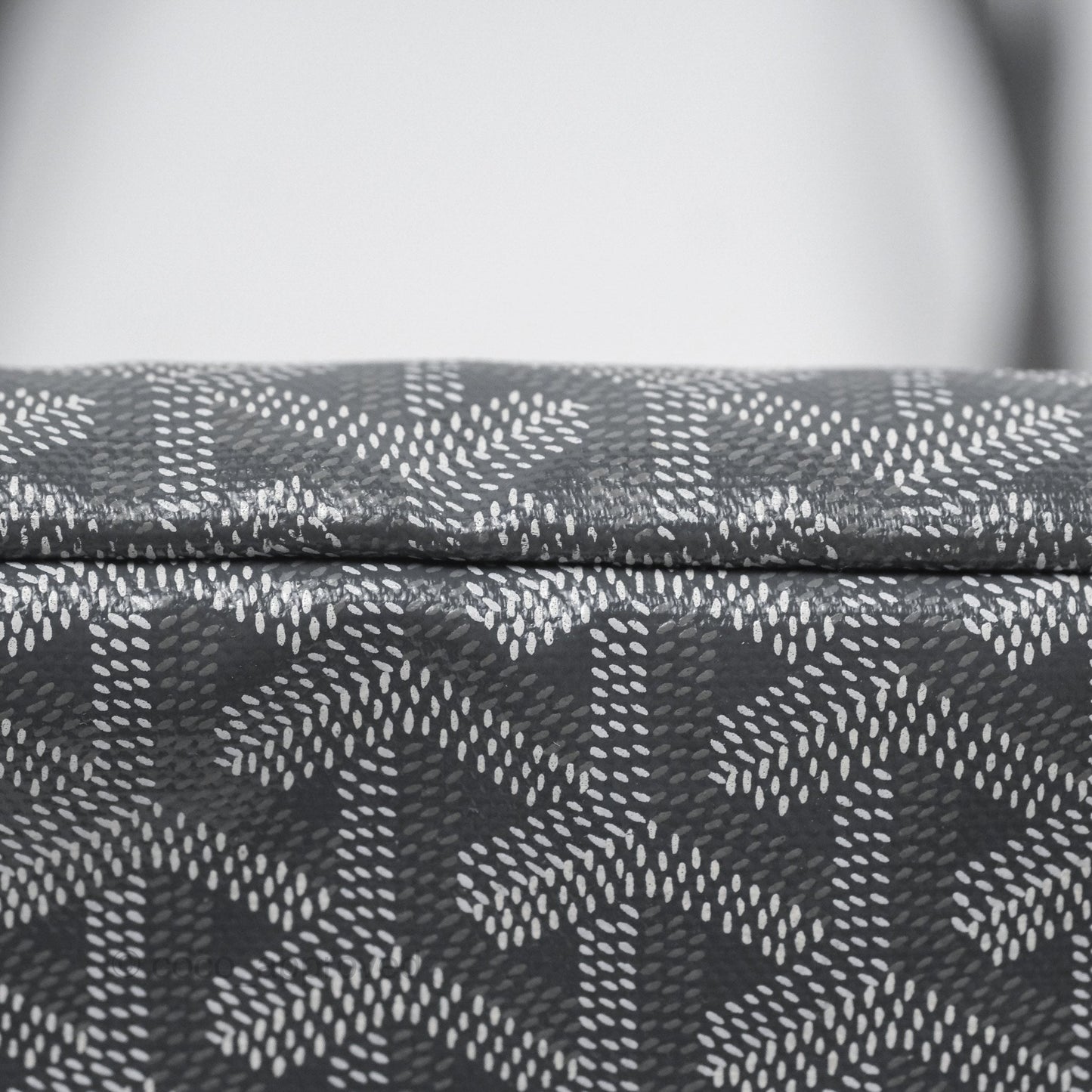 Goyard St Louis Tote PM ⁣⁣⁣⁣⁣⁣⁣⁣⁣⁣⁣⁣⁣⁣⁣⁣⁣⁣⁣⁣Grey Canvas