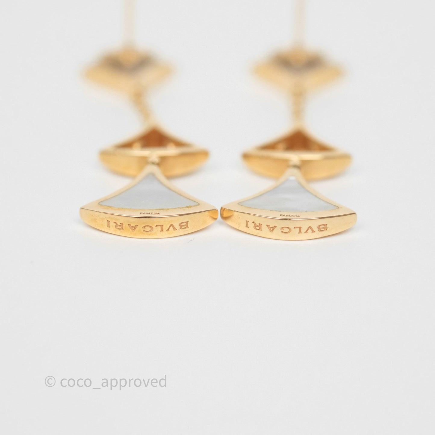 Bvlgari Divas' Dream Earrings Diamonds Mother of Pearl