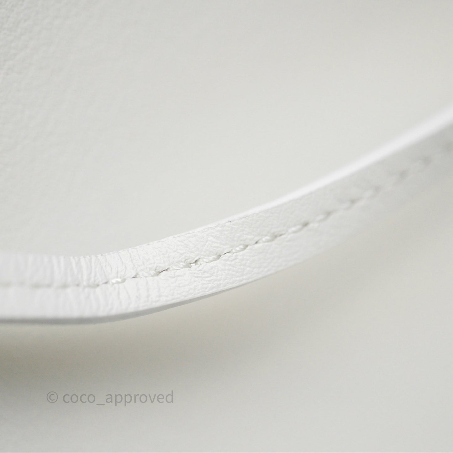 Loewe Dice Pocket in Classic Calfskin White