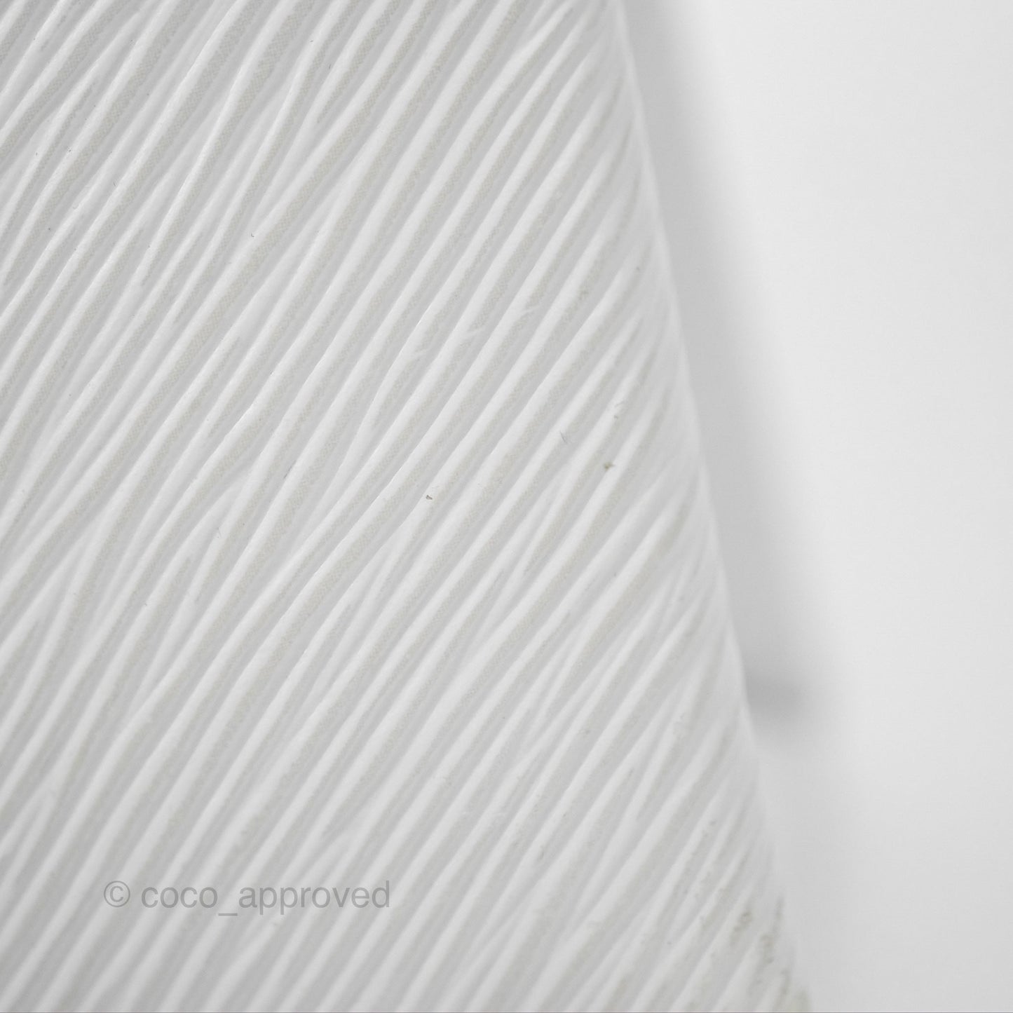 Louis Vuitton Locky BB White Epi