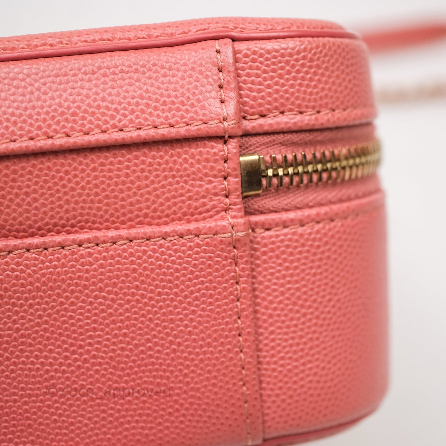 Chanel Medium CC Filigree Vanity Case Quilted Pink Caviar Aged Gold Hardware