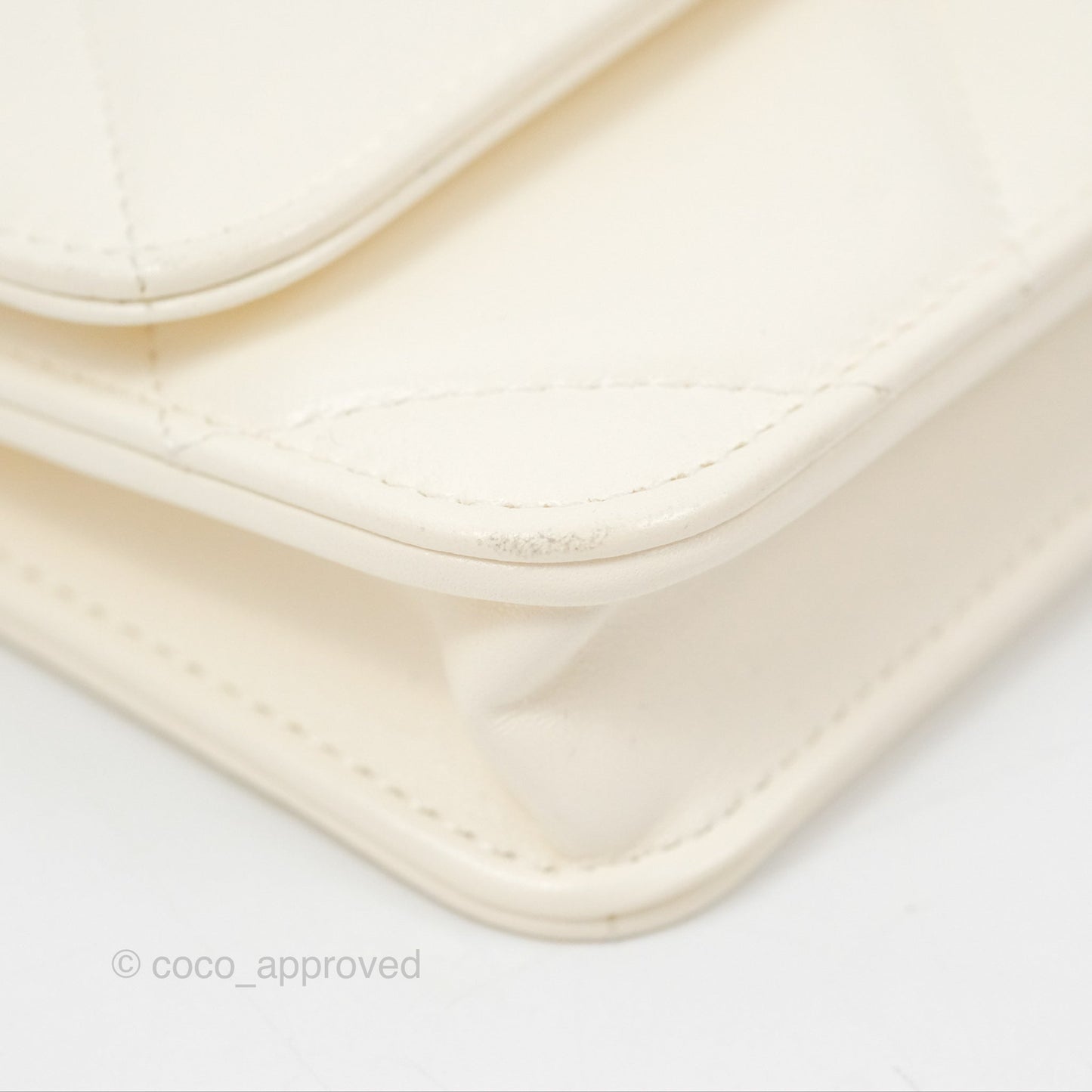 Chanel 19 Clutch With Chain Ivory White Lambskin Mixed Hardware