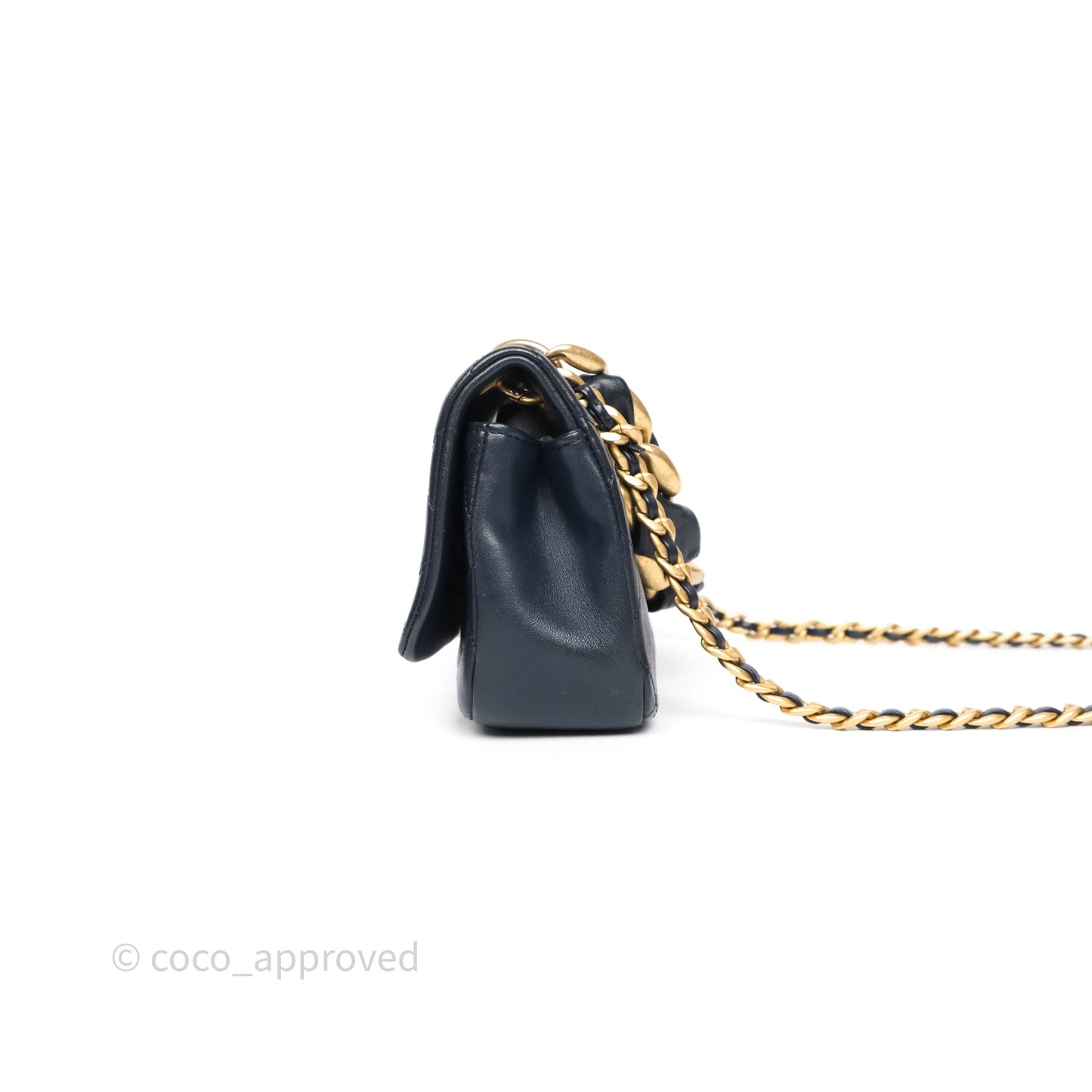 Chanel Quilted Entwined Chain Bag Navy Lambskin Aged Gold Hardware 21P