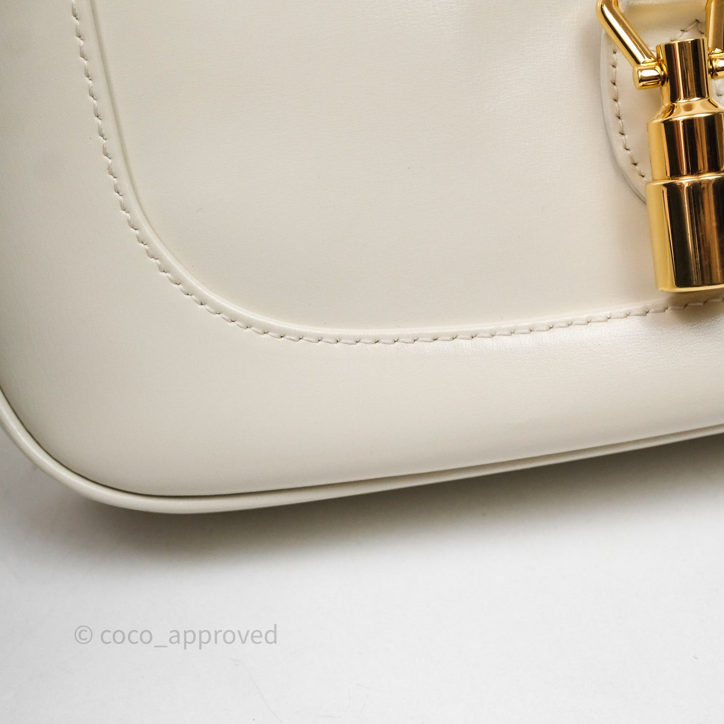 Gucci Jackie 1961 White Small Shoulder Bag Gold Hardware