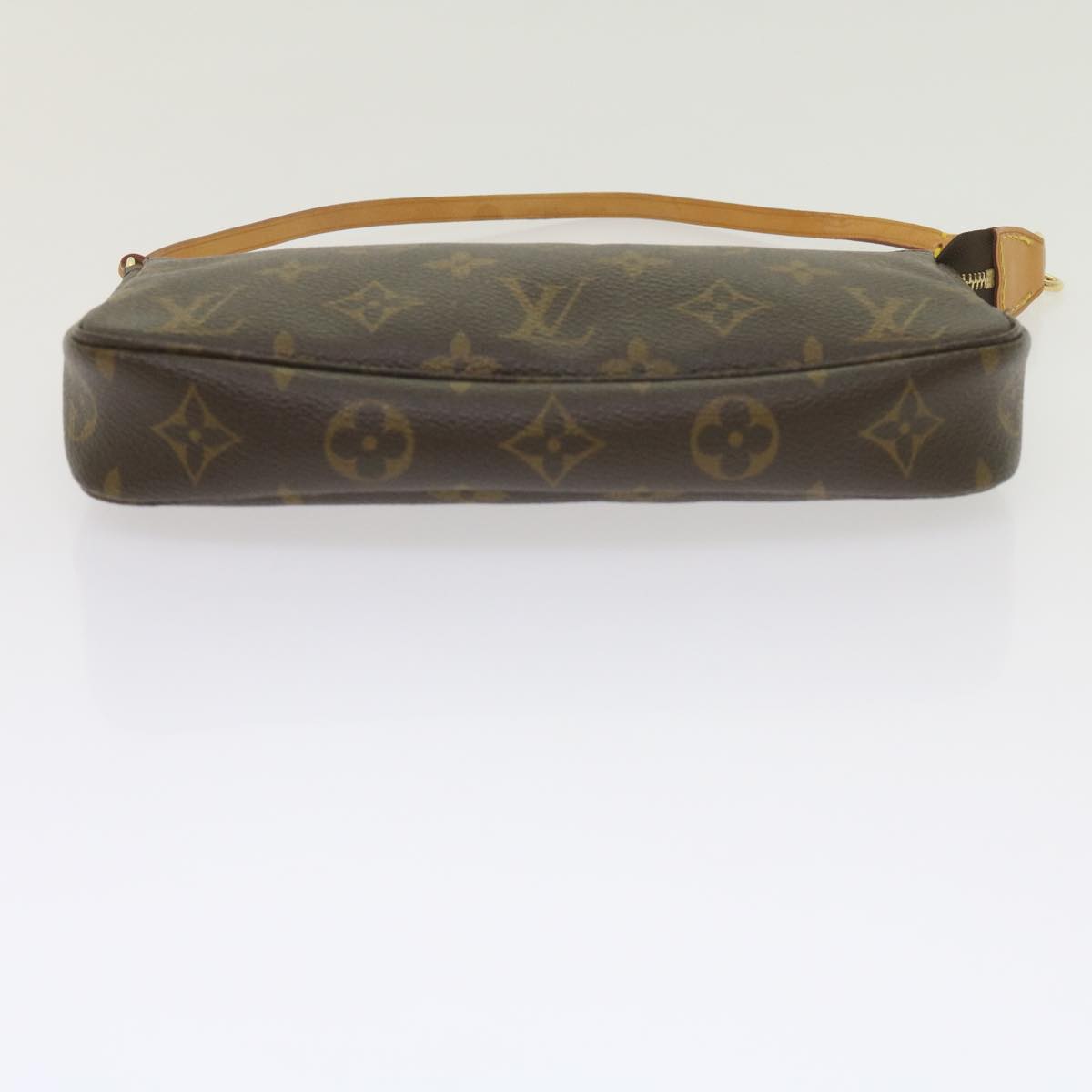 Louis Vuitton Pochette Accessoire  Canvas Clutch Bag ()