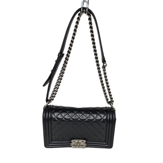Luxury Chanel Black Quilted Calfskin Medium Boy Bag