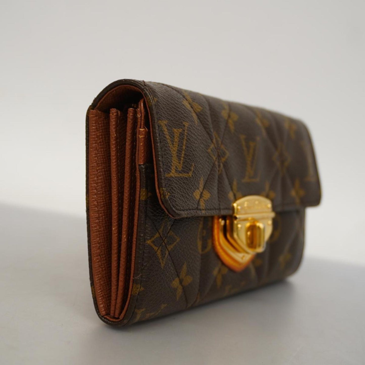 Louis Vuitton Sarah  Canvas Wallet  ()