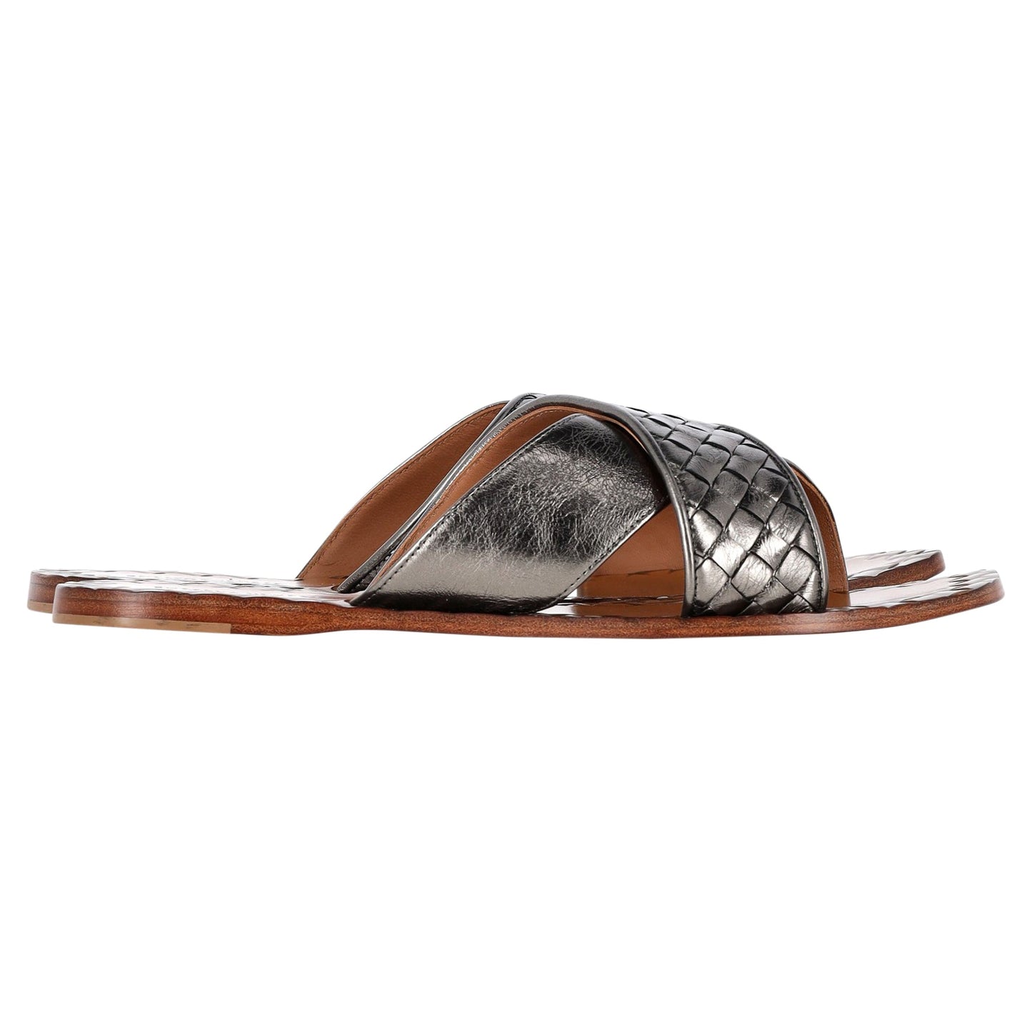 Luxury Bottega Veneta Metallic Criss-Cross Ravello Sandals in Silver Leather