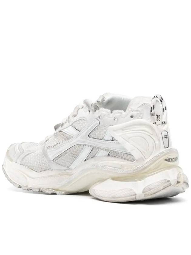 Luxury Balenciaga Runner Embroidered Logo Low Top Sneakers White