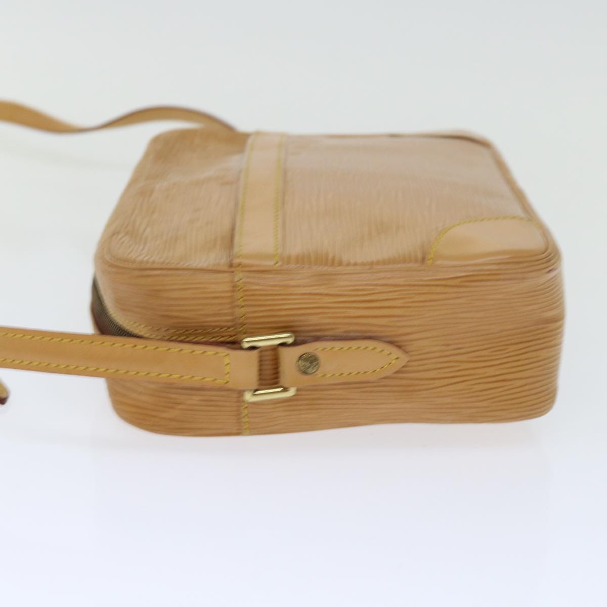 LOUIS VUITTON Epi Trocadero 27 Shoulder Bag Beige M52306 LV 70028