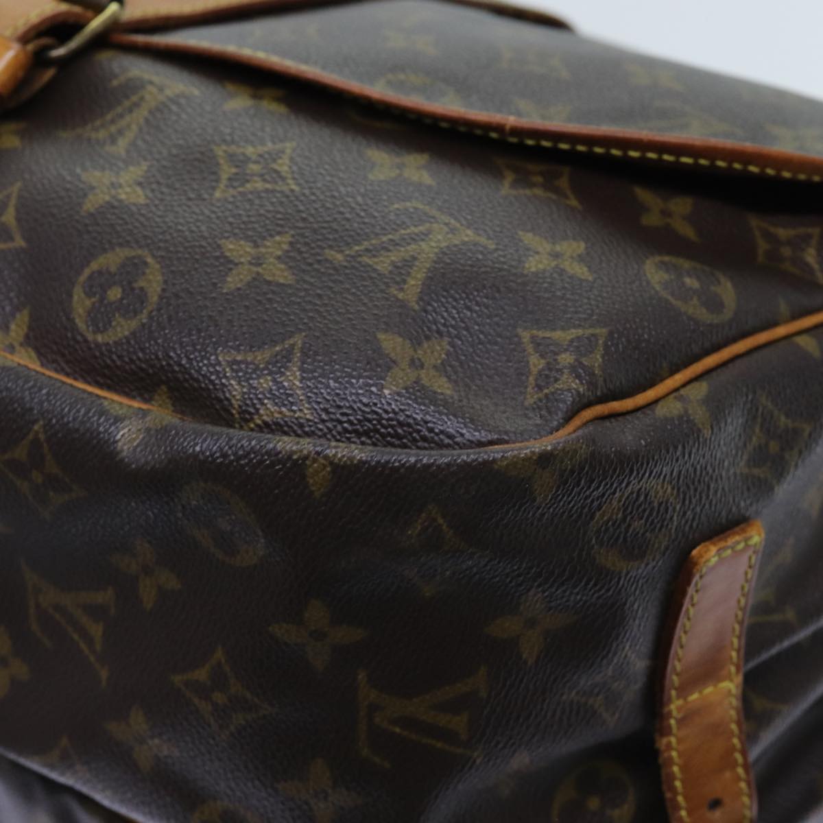 LOUIS VUITTON Monogram Saumur 35 Shoulder Bag M42254 LV 70072