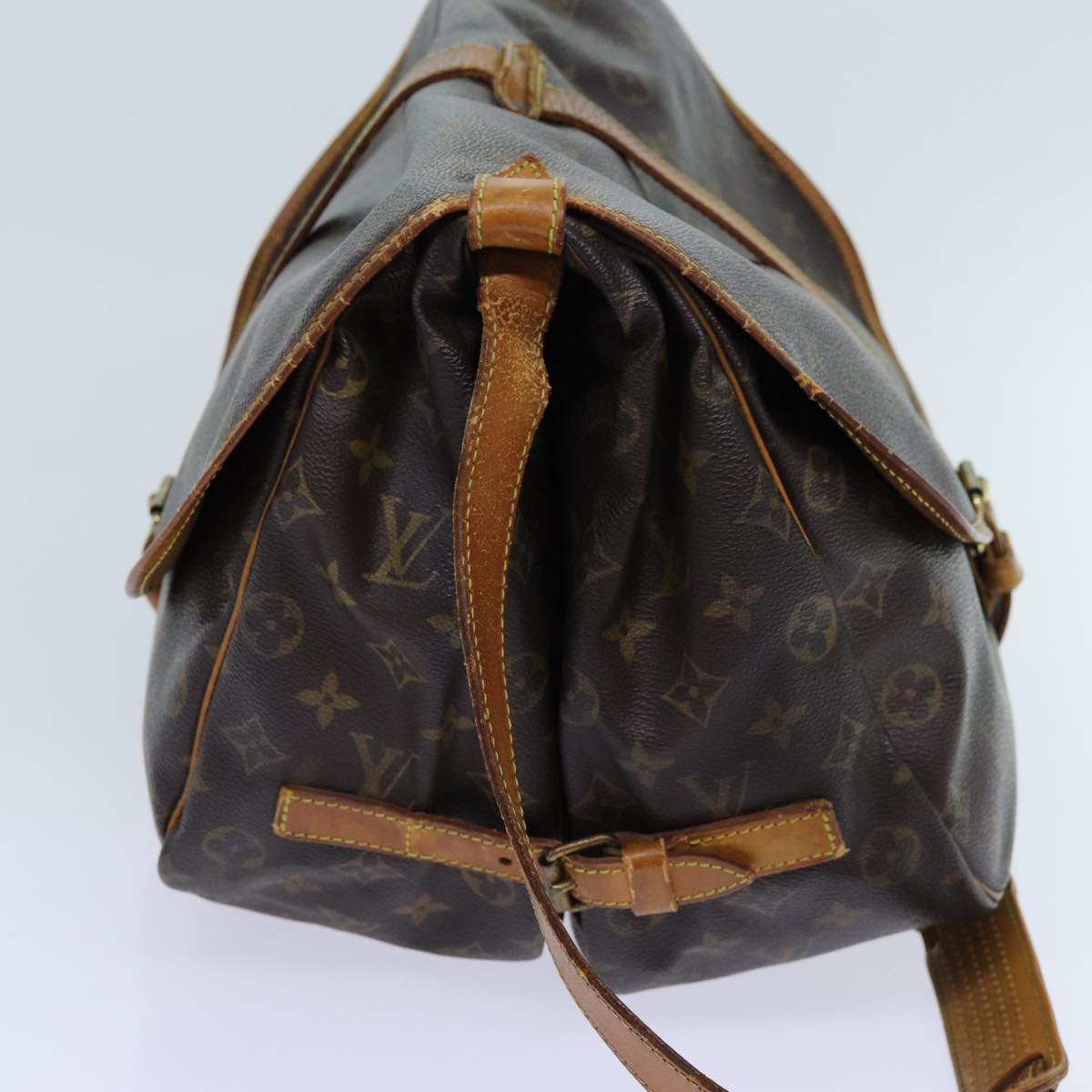 LOUIS VUITTON Monogram Saumur 35 Shoulder Bag M42254 LV 70072