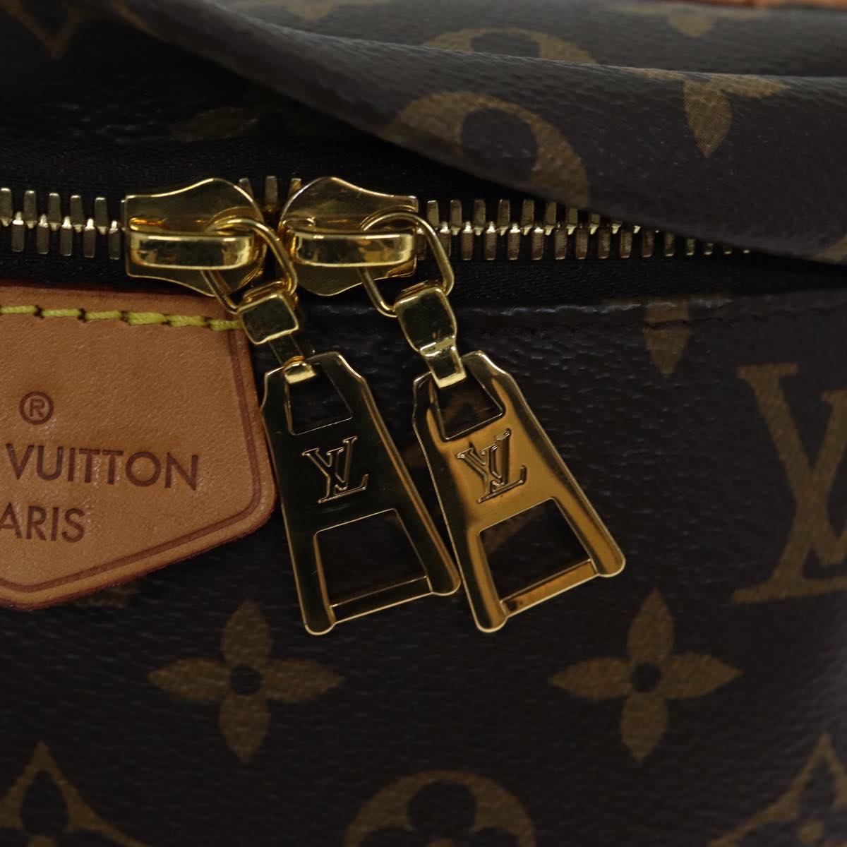 LOUIS VUITTON Monogram Bum Bag Shoulder Bag M43644 LV 70120A