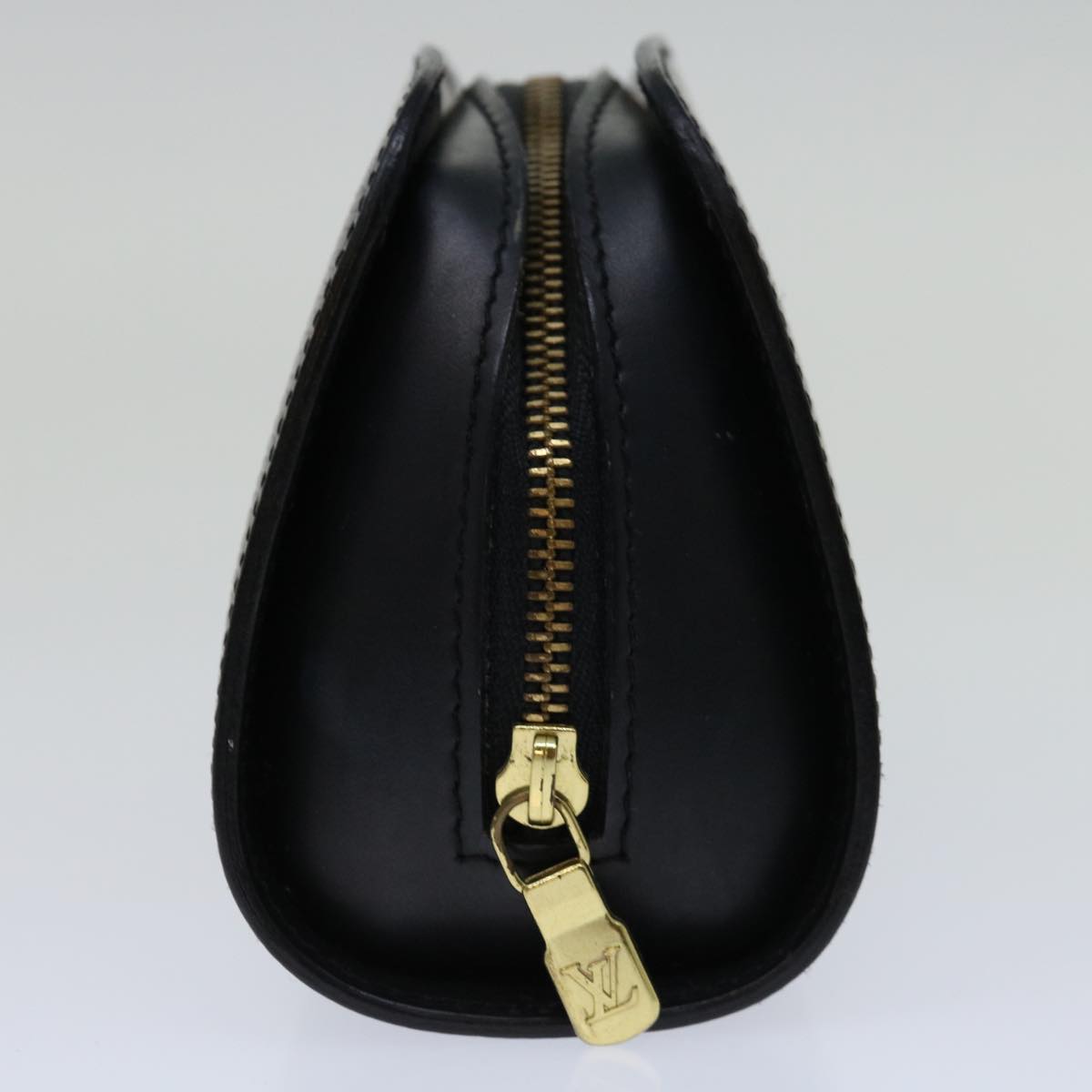LOUIS VUITTON Epi Dauphine PM Pouch Black M48442 LV 70221