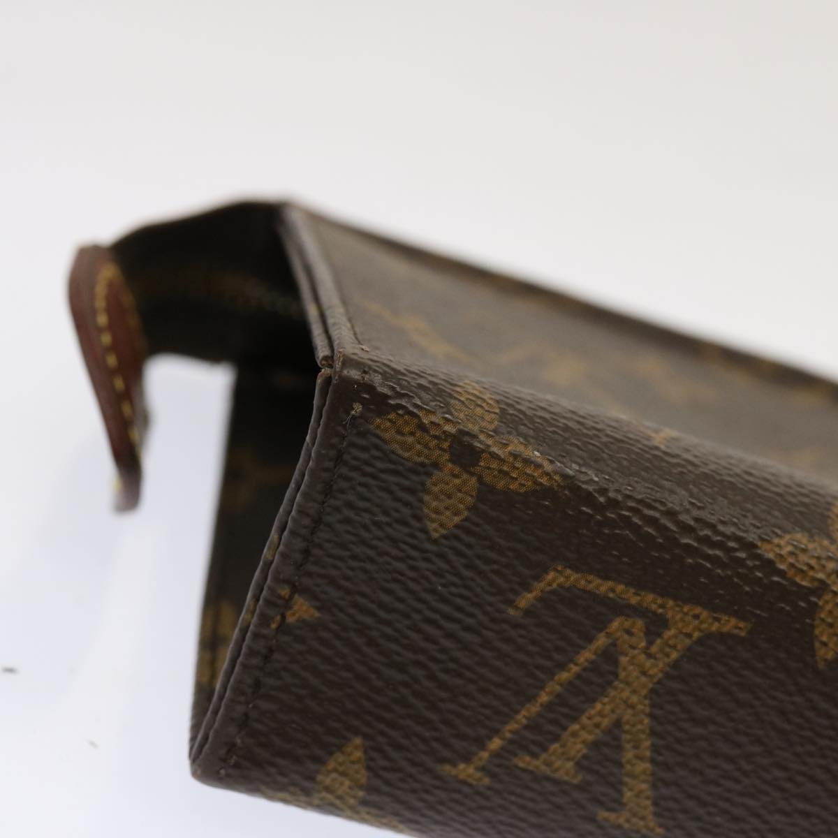 LOUIS VUITTON Monogram Poche Toilette 15 Pouch M47546 LV 70303