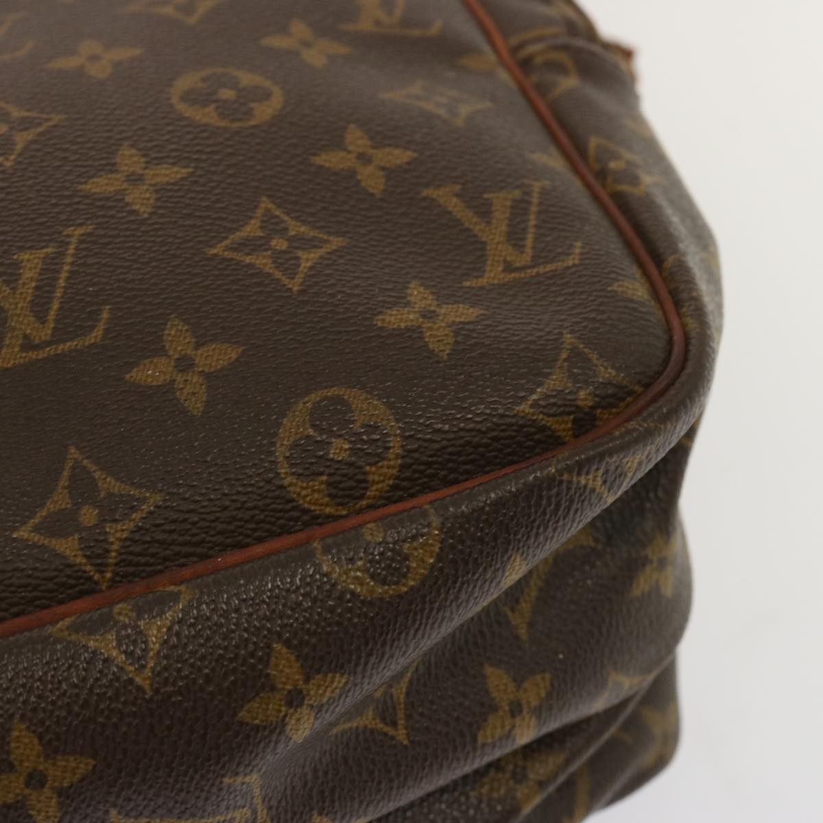 LOUIS VUITTON Monogram Reporter GM Shoulder Bag M45252 LV 70363