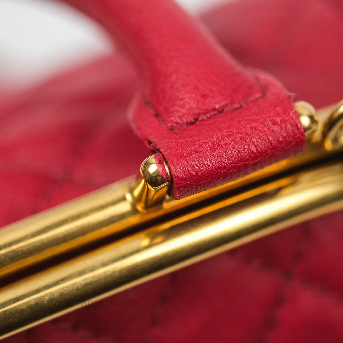 Chanel Quilted Kisslock Handbag With Chain Red Calfskin Gold Hardware