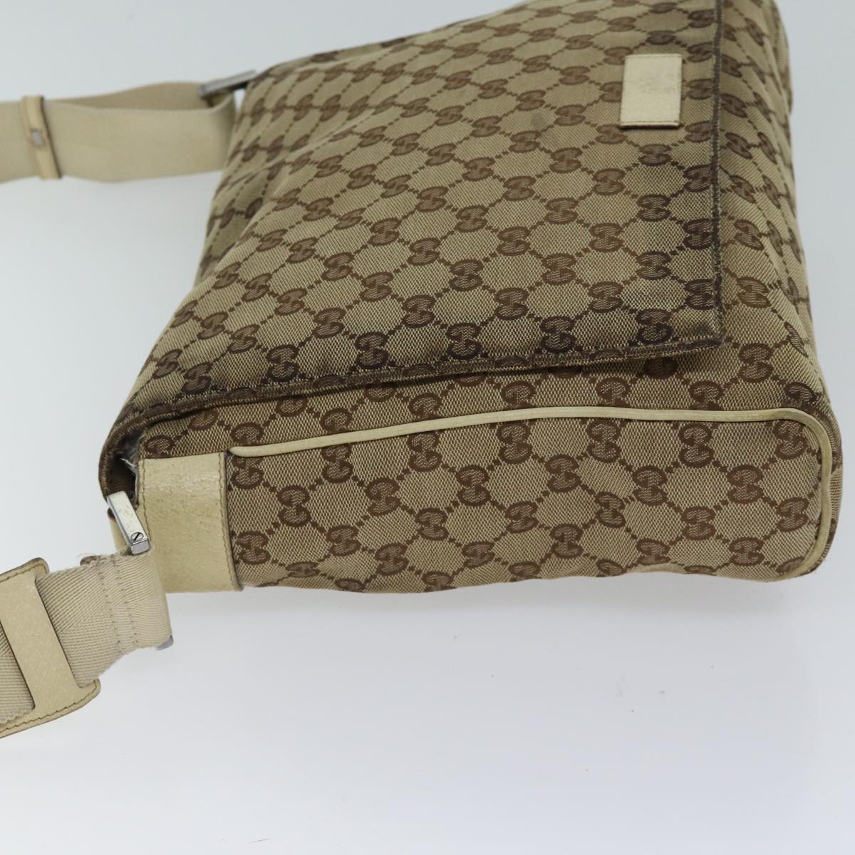 Luxury Gucci Trending 2025 GG Canvas Shoulder Bag Beige 146236  70400