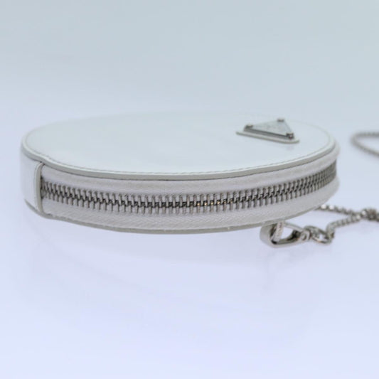 Luxury PradaChain Shoulder Bag Patent leather White 70442