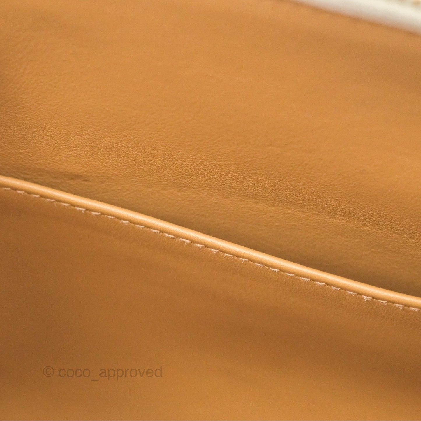 Hermès Bolide 1923 25 Mushroom 0T/Biscuit 48 Evercolor Gold Hardware