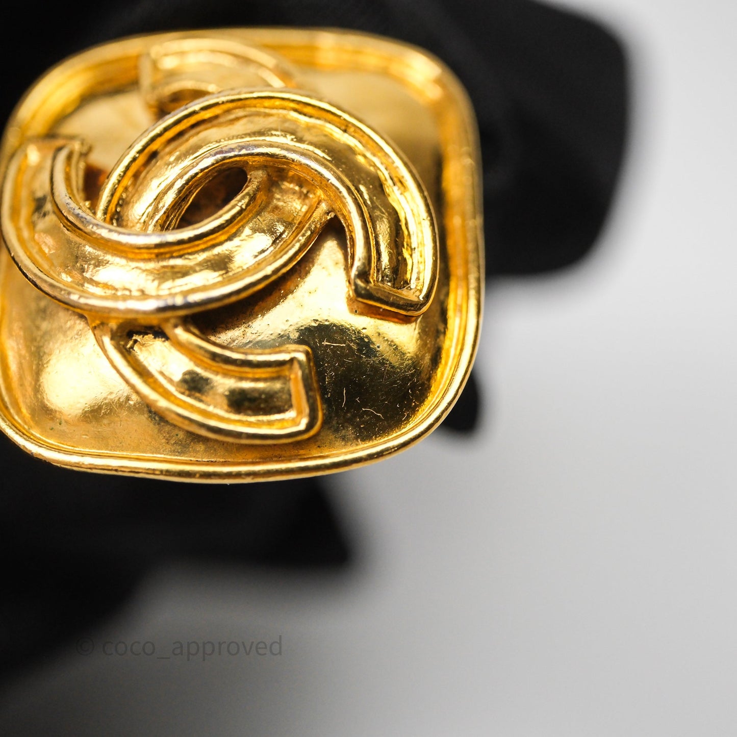 Chanel Square Ear Clip Gold Tone 94P