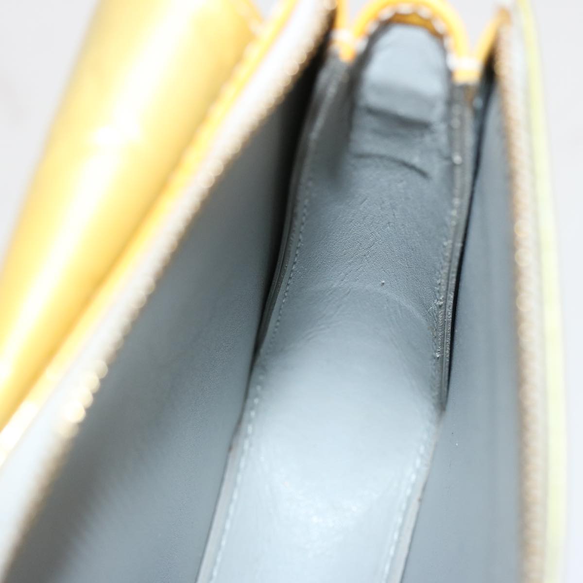 LOUIS VUITTON Monogram Vernis Motto Accessory Pouch Gris M91030 LV 70506