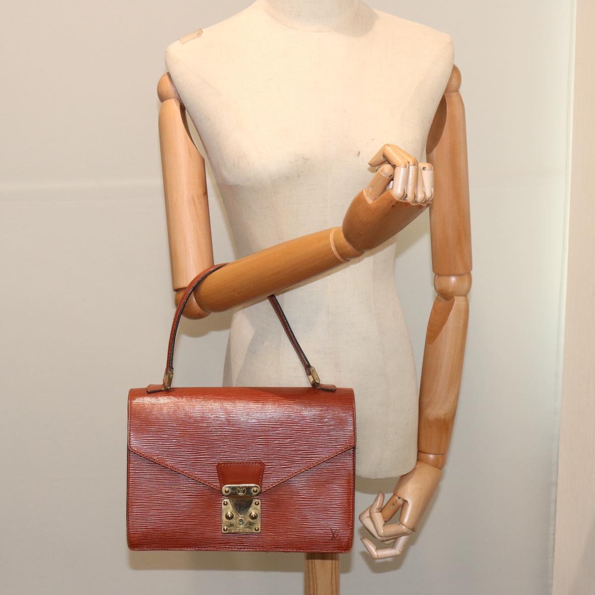 LOUIS VUITTON Epi Concorde Hand Bag Brown M52133 LV 70517