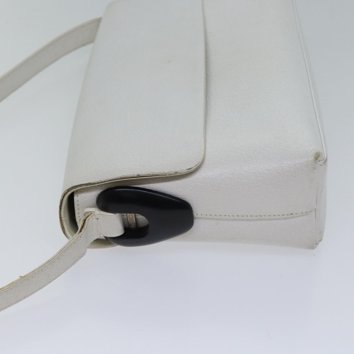 Luxury Gucci Trending 2025 Shoulder Bag Leather White 001 1998 1766  70524
