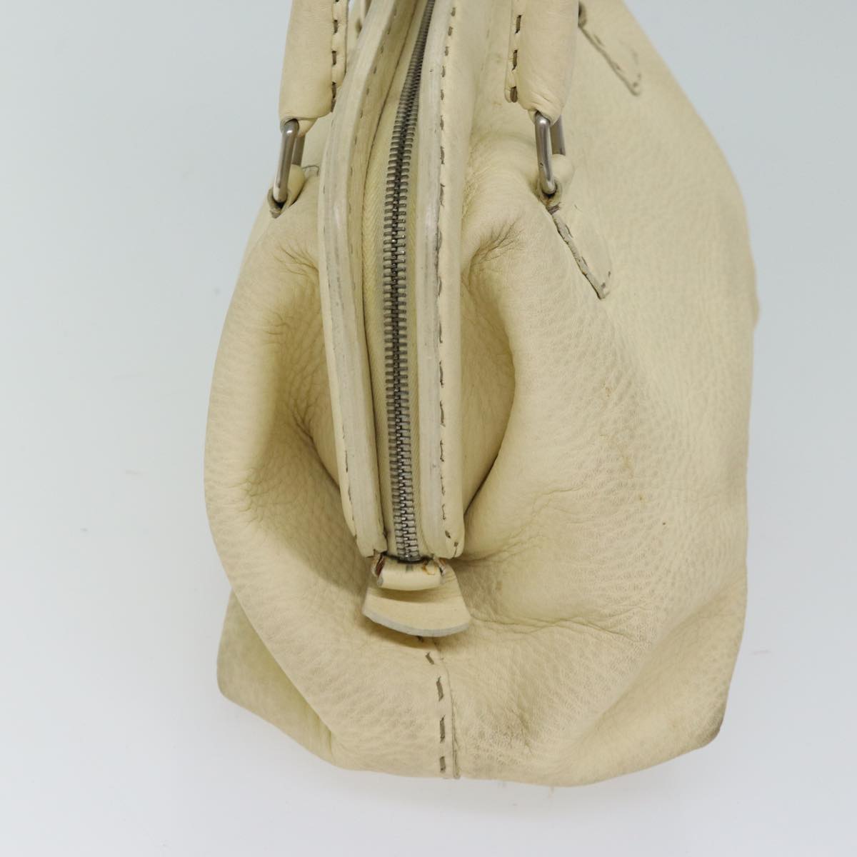 Luxury FendiHand Bag Canvas Beige70574