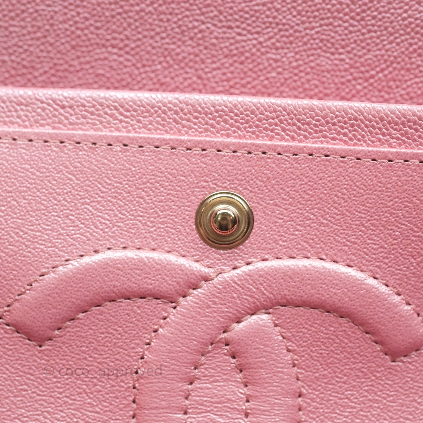Chanel Quilted Classic M/L Medium Flap Iridescent Pink Caviar Gold Hardware 19S