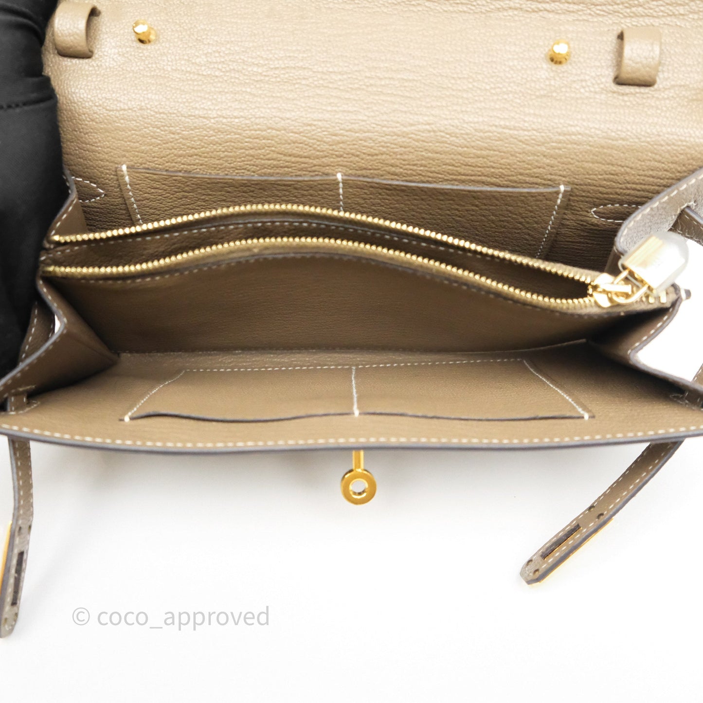 Hermès Kelly To Go Wallet Etoupe 18 Chevre Mysore Gold Hardware