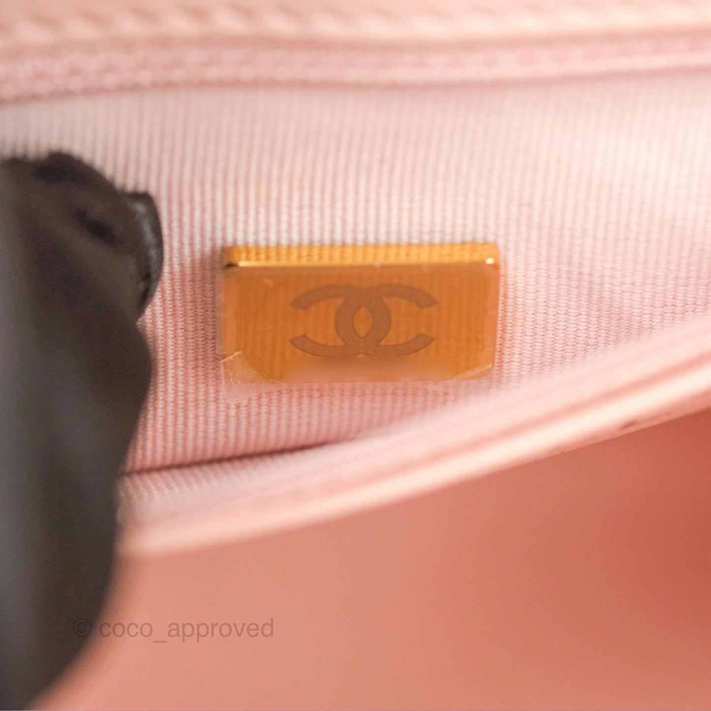 Chanel Kelly Bag Light Pink Shiny Calfskin Aged Gold Hardware