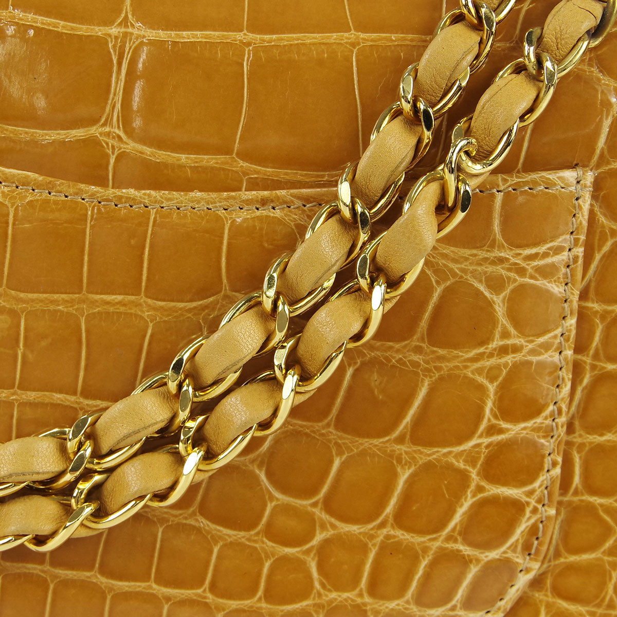 Luxury Chanel * 2003-2004 Classic Double Flap Medium Shoulder Bag Brown Crocodile