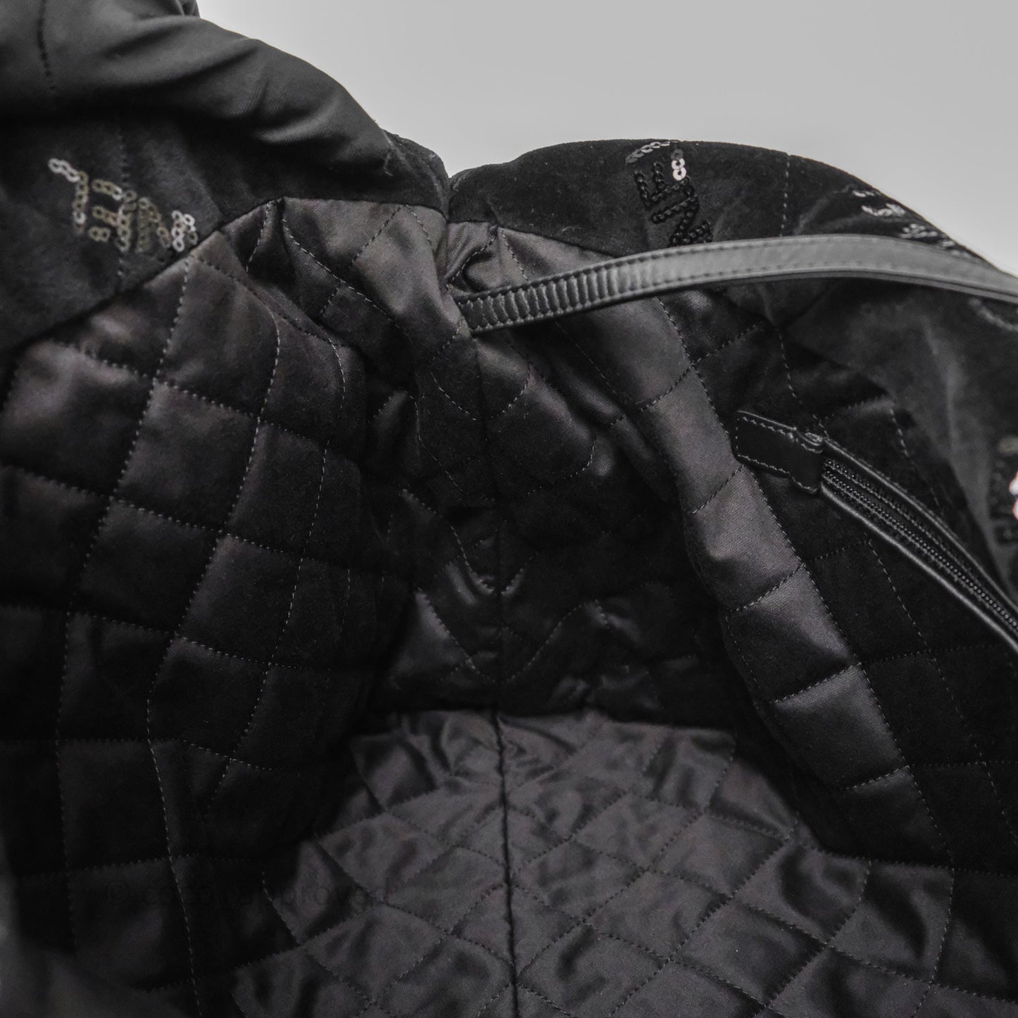 Chanel 22 Medium Sequins Logo Black Velvet