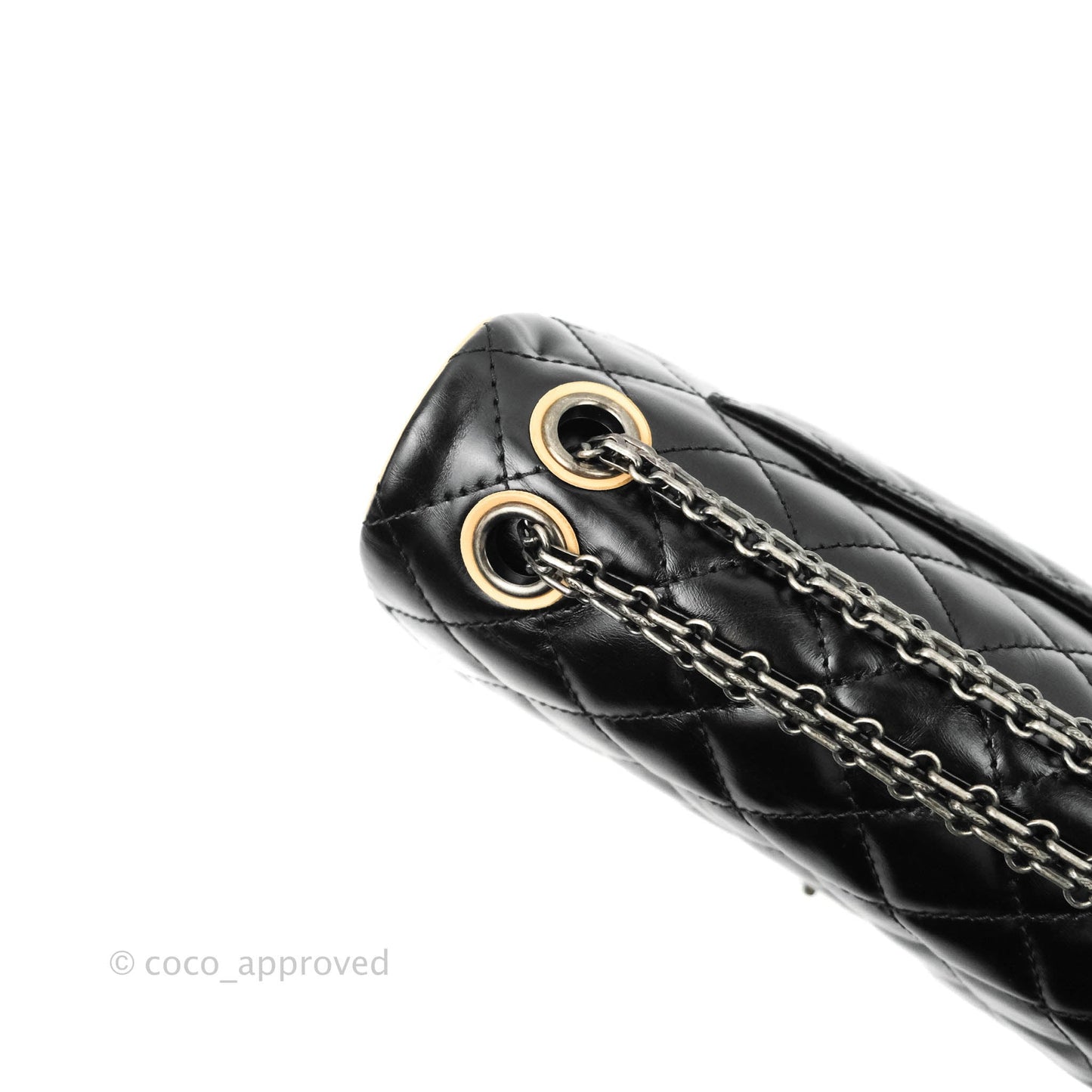 Chanel Reissue Quilted Aged Calfskin Beige & Black Ruthenium Hardware 226