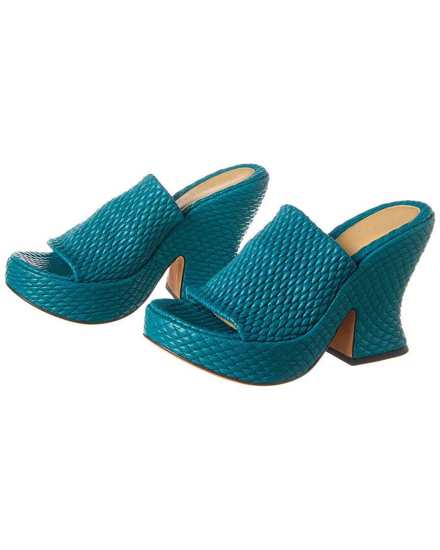Luxury Bottega Veneta Leather Platform Sandal