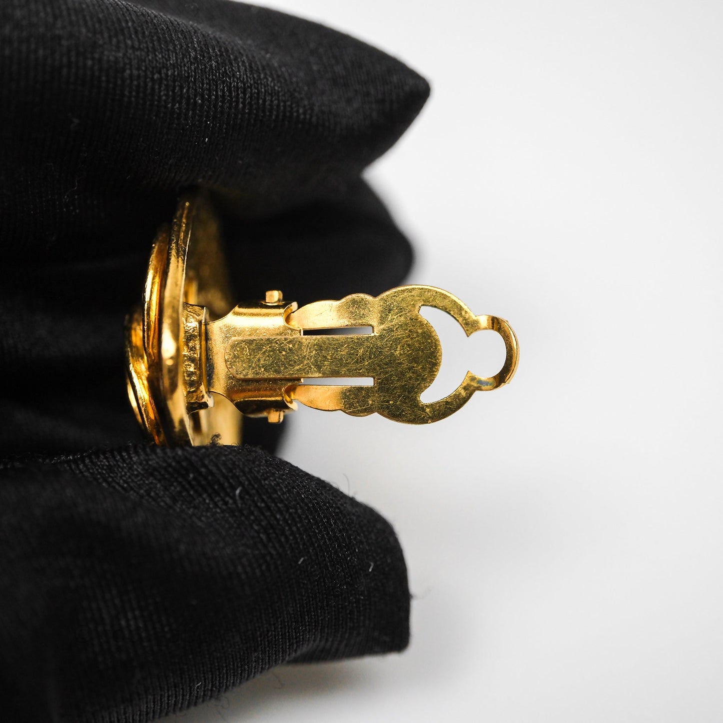 Chanel Square Ear Clip Gold Tone 94P