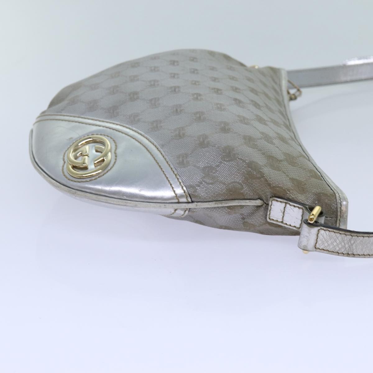 Luxury Gucci Trending 2025 GG Canvas Shoulder Bag Silver  71301